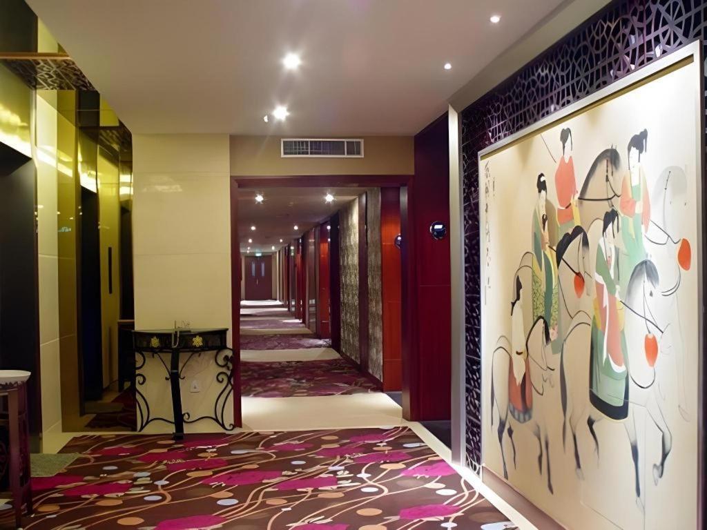 New Friendship Hotel Лоян Екстер'єр фото