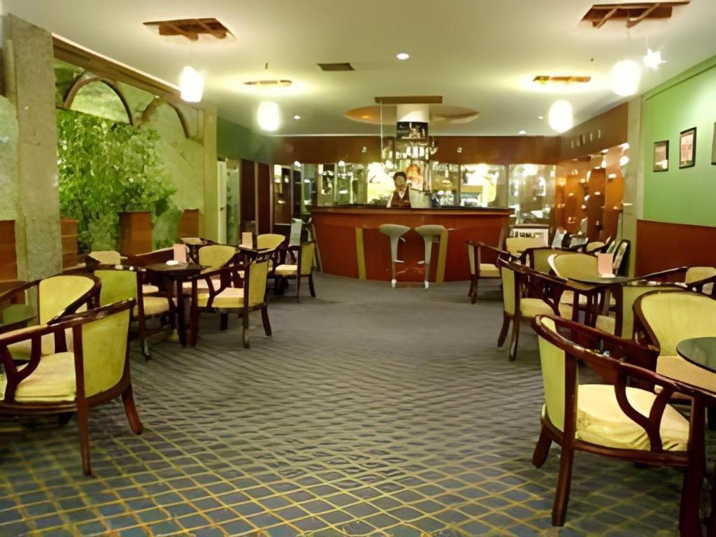 New Friendship Hotel Лоян Екстер'єр фото