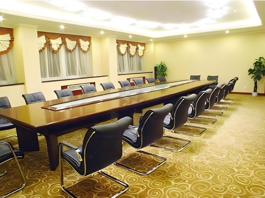 New Friendship Hotel Лоян Екстер'єр фото