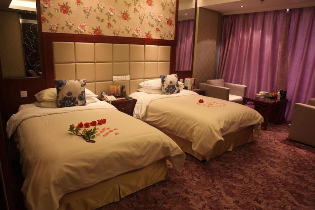 New Friendship Hotel Лоян Екстер'єр фото