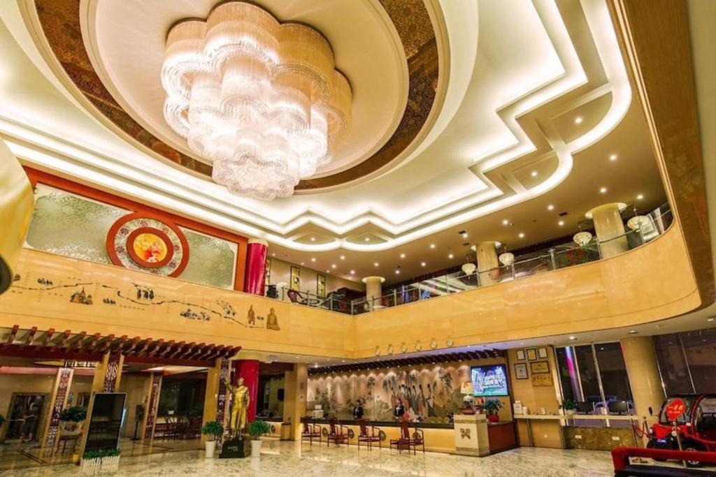 New Friendship Hotel Лоян Екстер'єр фото