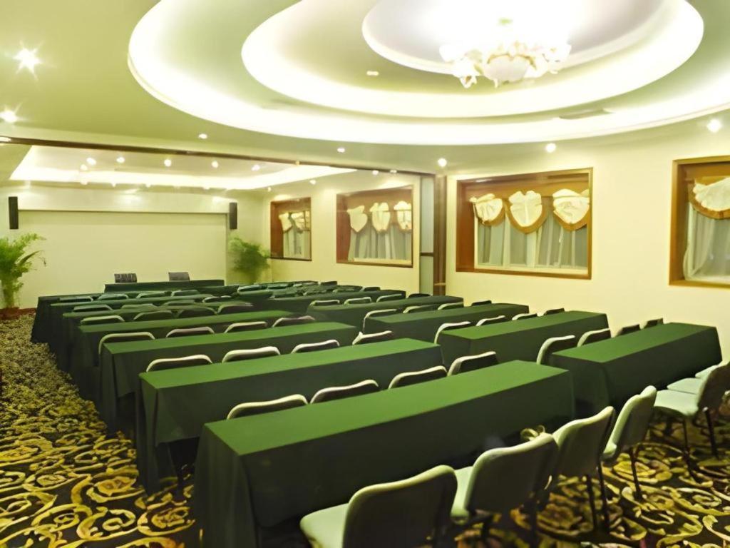 New Friendship Hotel Лоян Екстер'єр фото